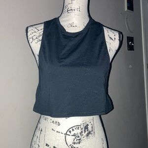 Lululemon crop muscle tank